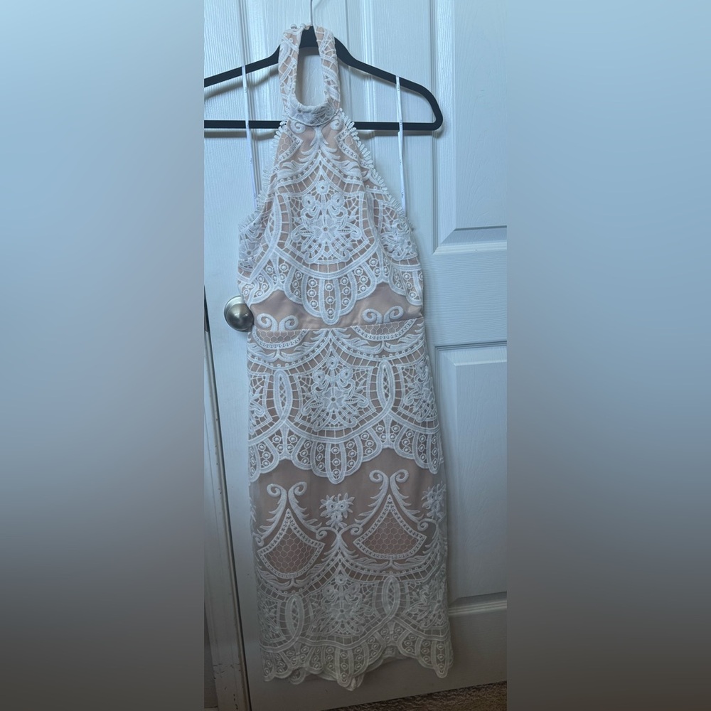 NWT Lulus Halter dress